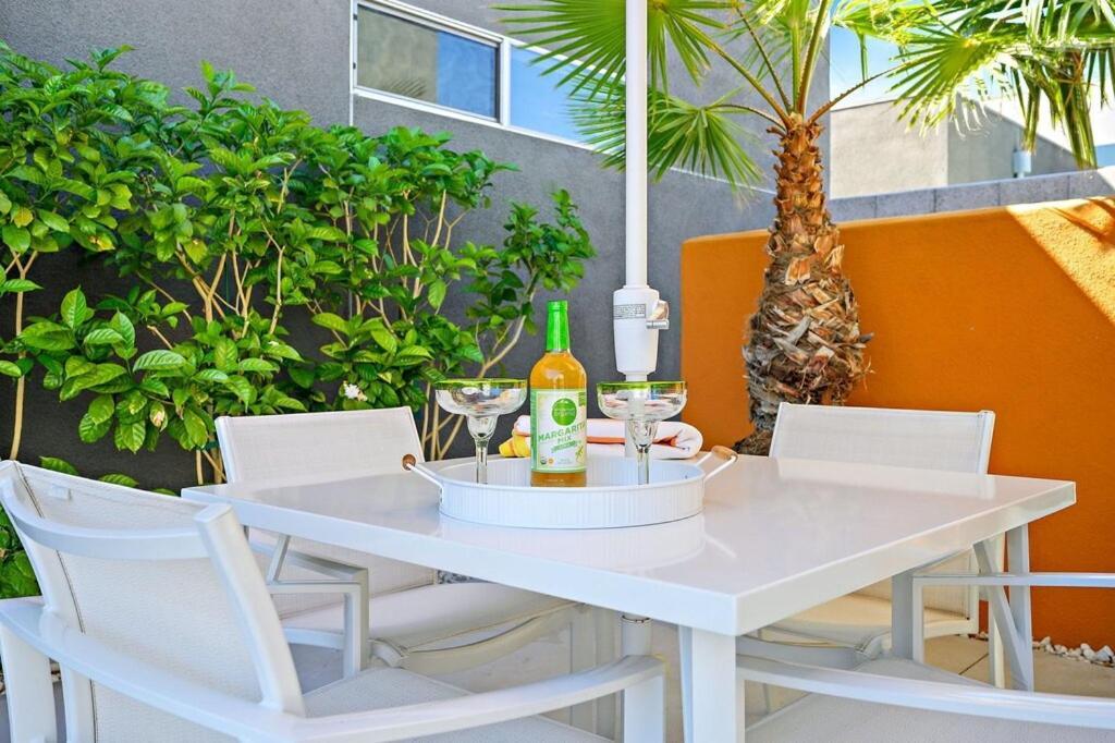 Spectacular Home In The Morrison W/ Private Pool Palm Springs Bagian luar foto