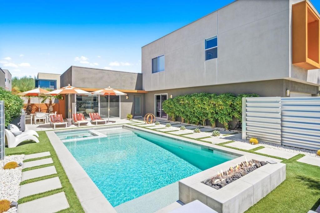 Spectacular Home In The Morrison W/ Private Pool Palm Springs Bagian luar foto