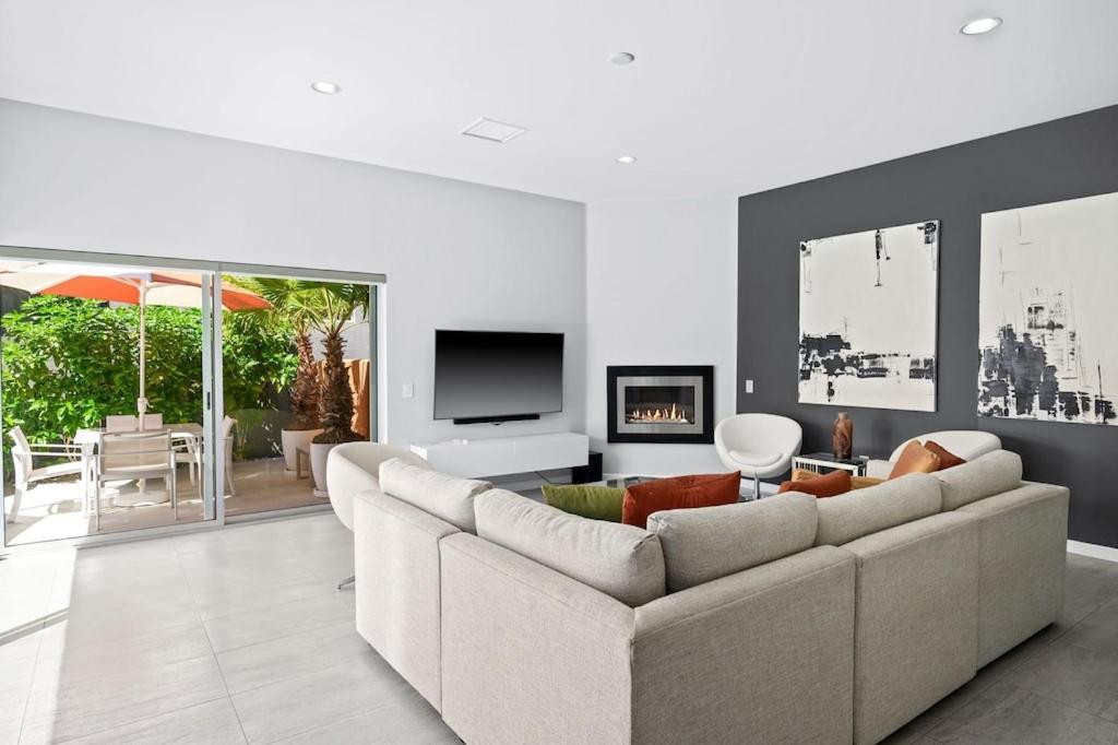 Spectacular Home In The Morrison W/ Private Pool Palm Springs Bagian luar foto