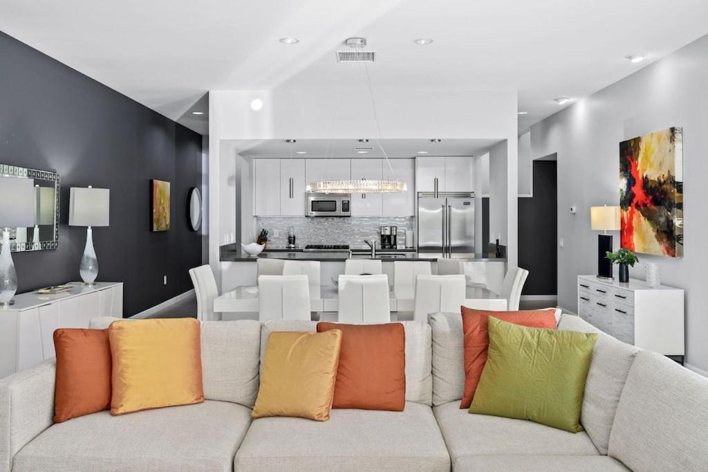 Spectacular Home In The Morrison W/ Private Pool Palm Springs Bagian luar foto
